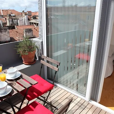 Exquisit 2 Bedroom Apartment In Lisbon Лиссабон